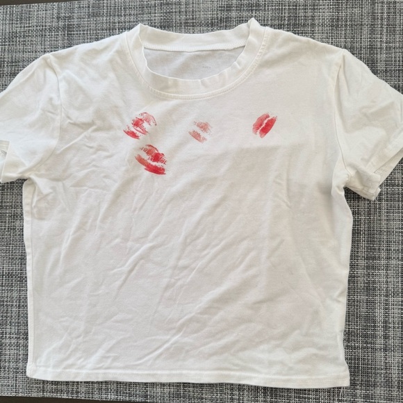 RARE Moonkissed Collective Love Letter Baby Cropped Tshirt Women’s Size XS/S - Picture 1 of 4